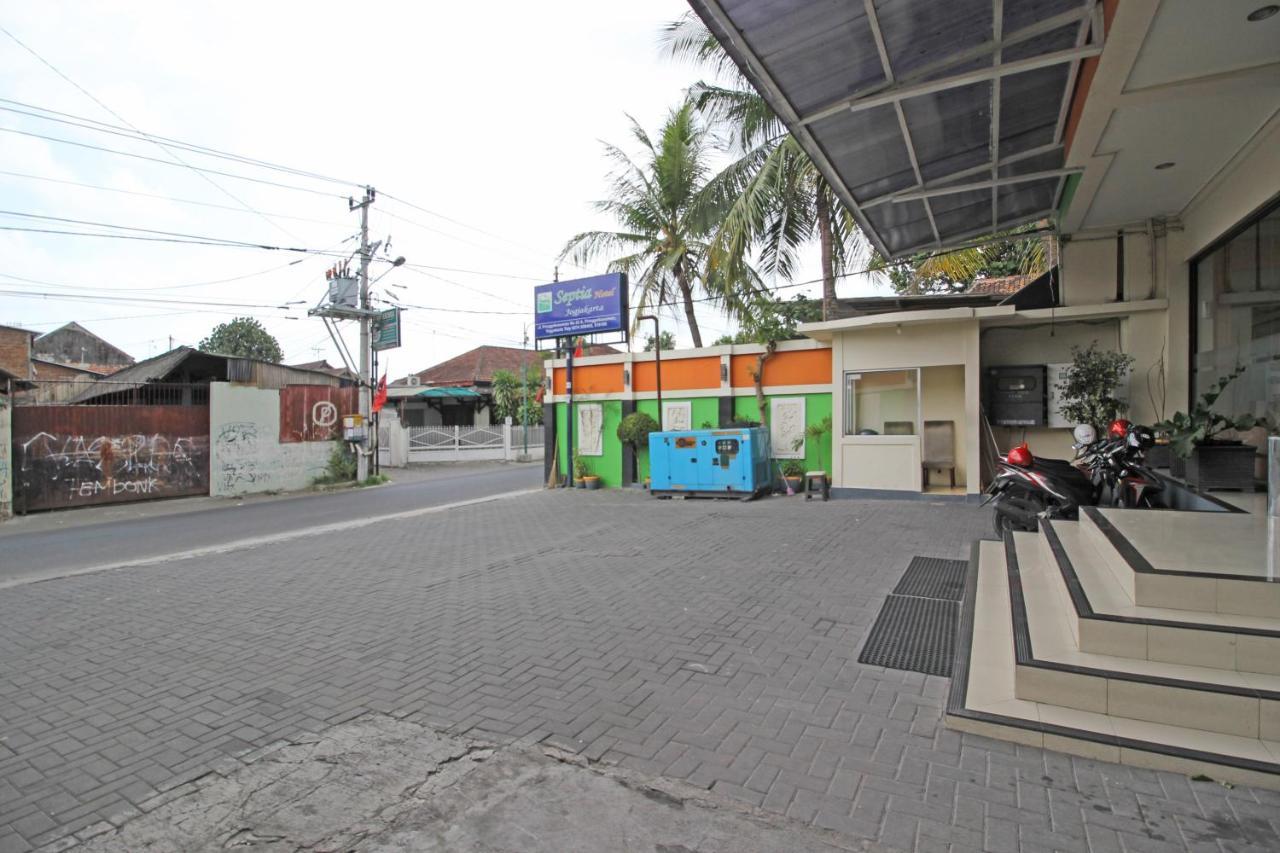 Hotel Septia Yogyakarta Exterior photo